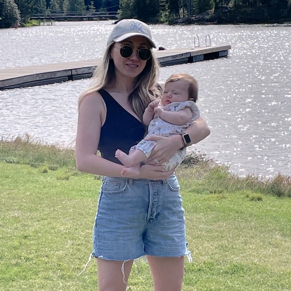 Meet your Posher, Lisa - Picture 1 of 1